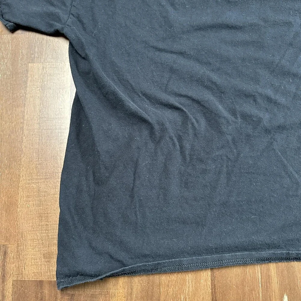 Nirvana Shirt Mens Extra Large Black Band Rock Music Graphic Cracked Print Tee